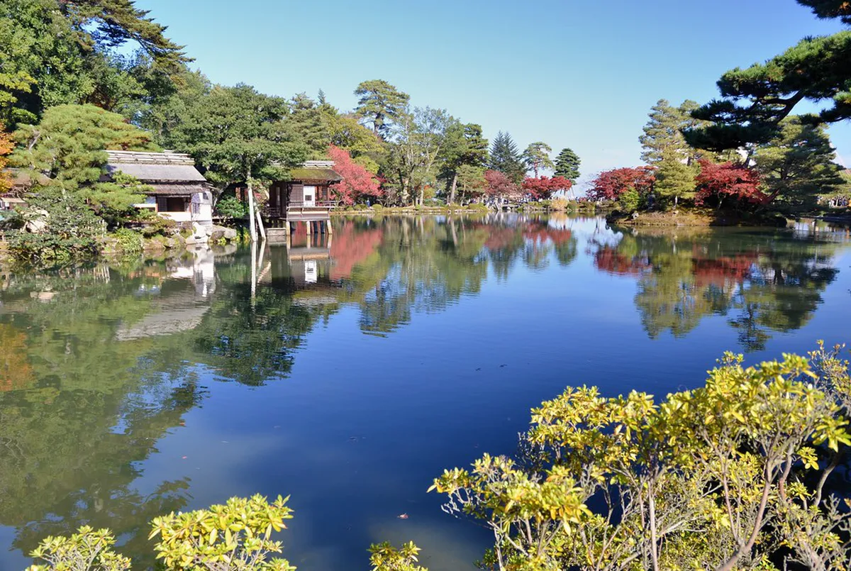 A traditional tea house pavilion with garden views at Kenrokuen Garden in Kanazawa, Japan where matcha is served to visitors