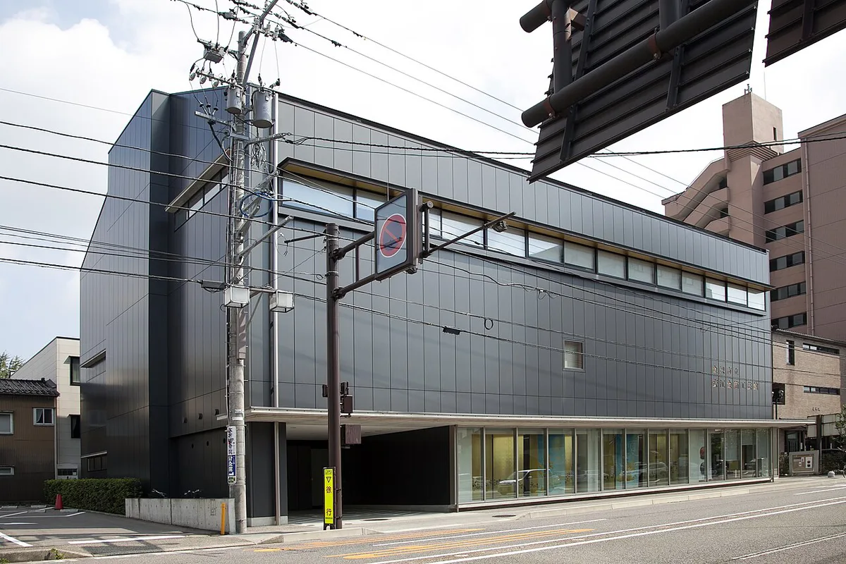 Yasuekinpakukogeikan001 — 2