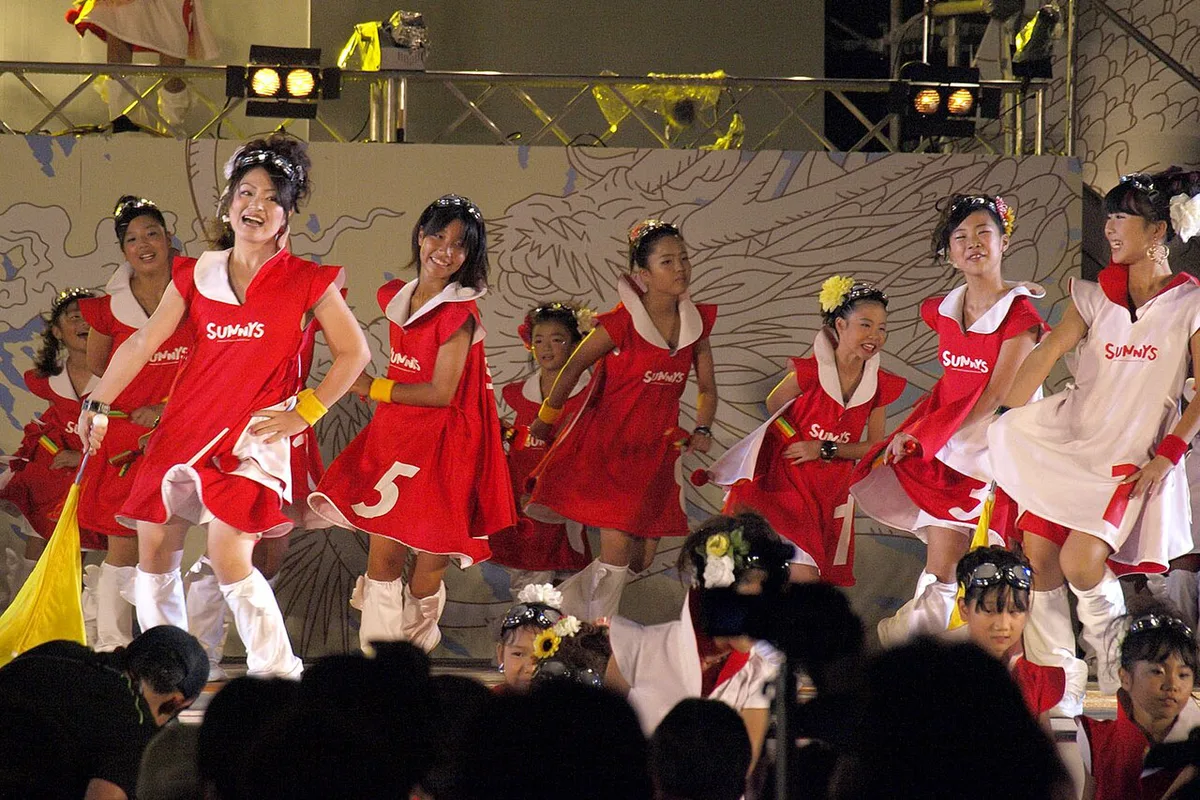 Yosakoi dance teams with naruko clappers parade through Kochi during the Yosakoi Festival, Japan — 2