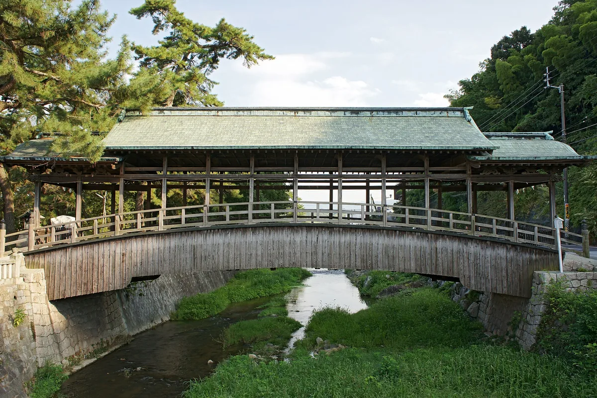 Saya-bridge Kotohira Kagawa pref01s3s4500.jpg