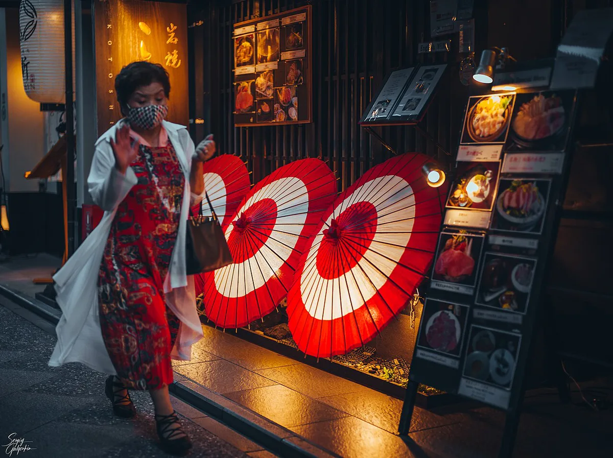 Lantern-lit Pontocho alley at night in Kyoto, Japan — 2