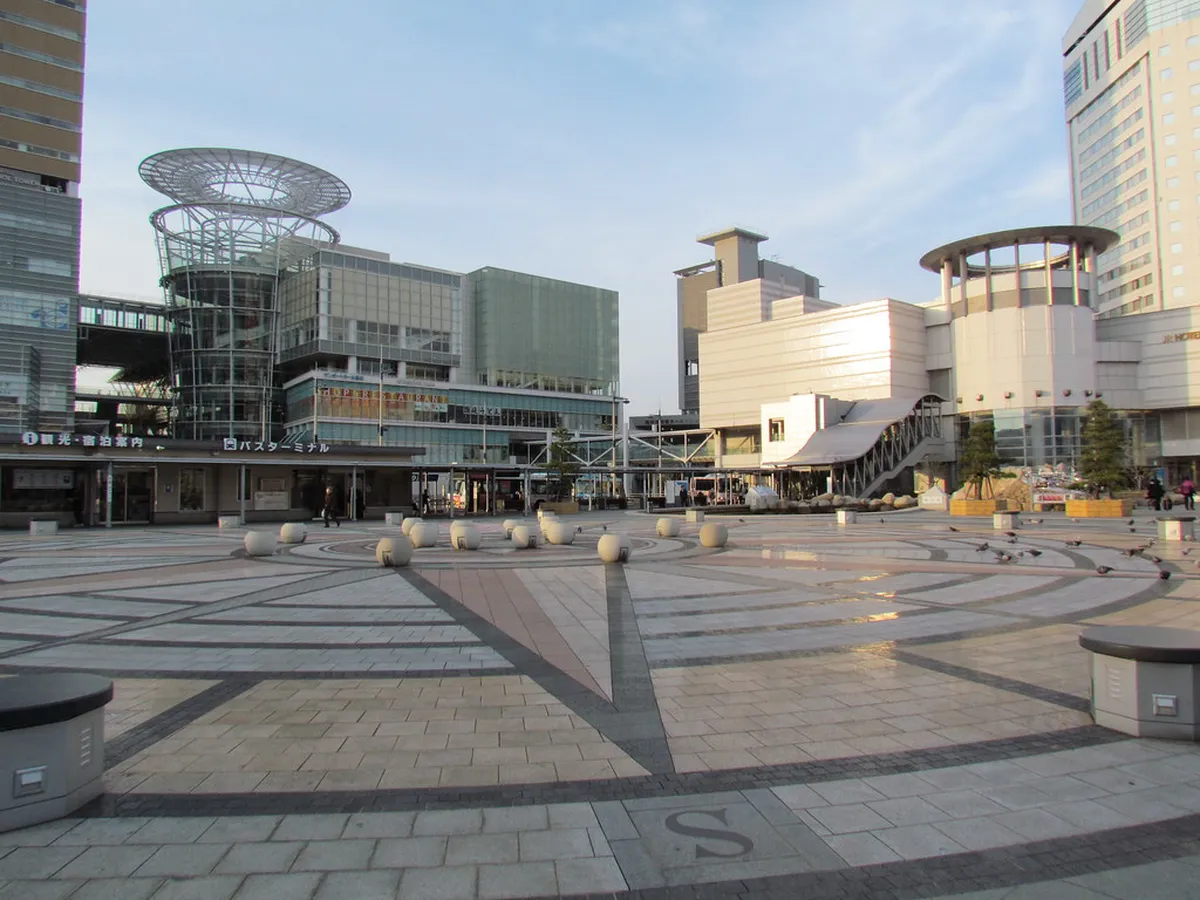 Marugame-machi Arcade Layout: From the Dome to Marugame-machi Green in Takamatsu