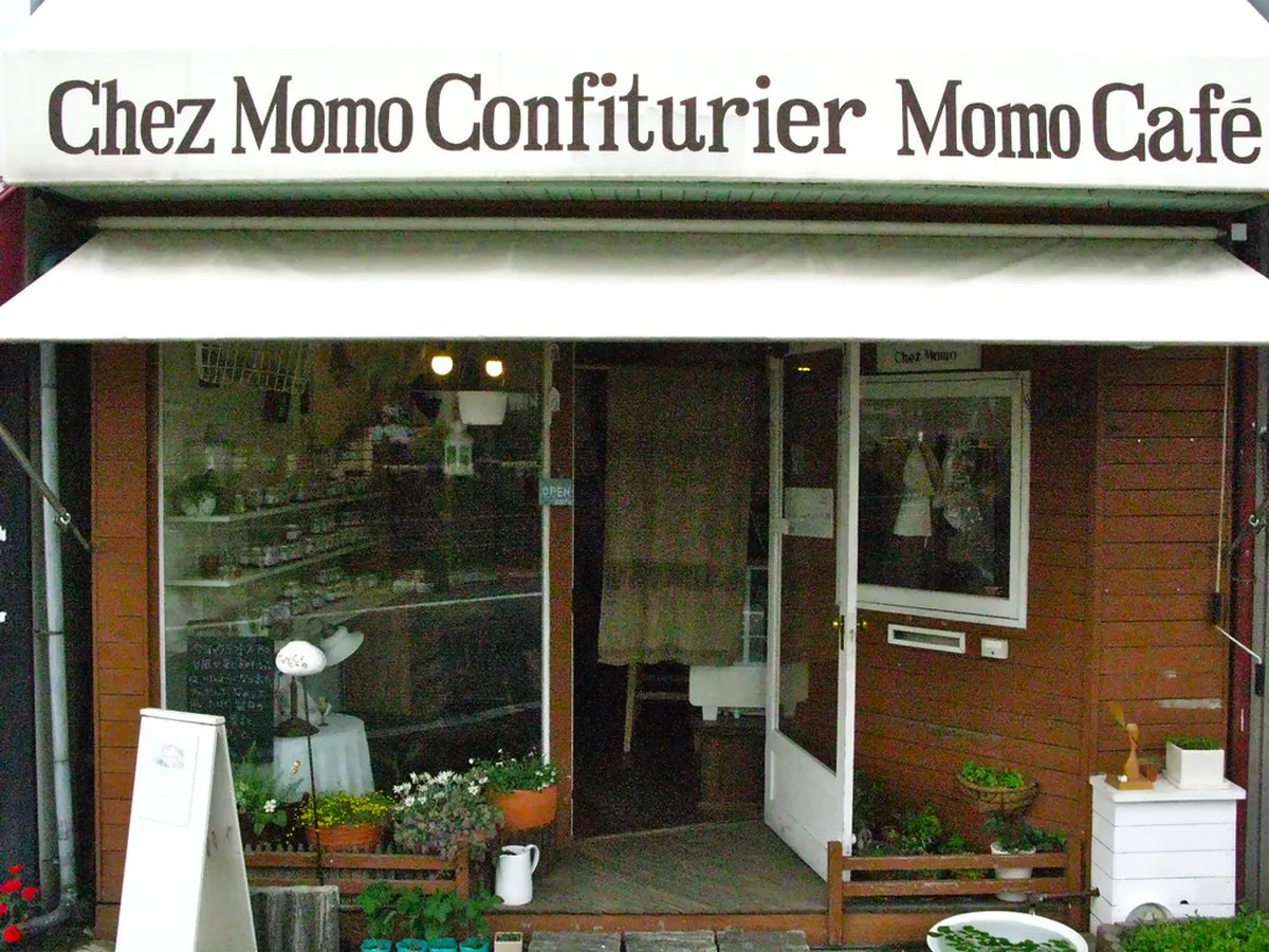 Planning a Matsumoto Cafe Crawl: Timing and Routing