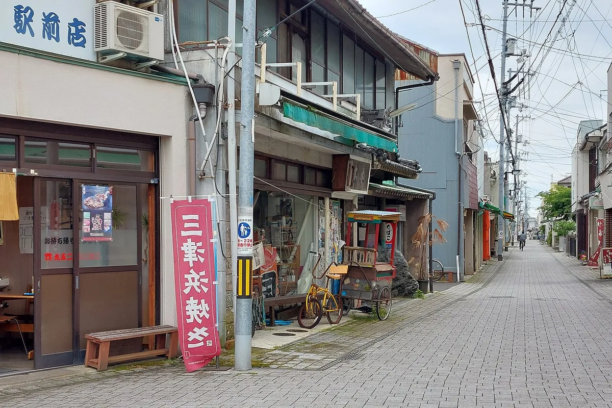 Mitsuhama Shopping Street 20240527 — 1