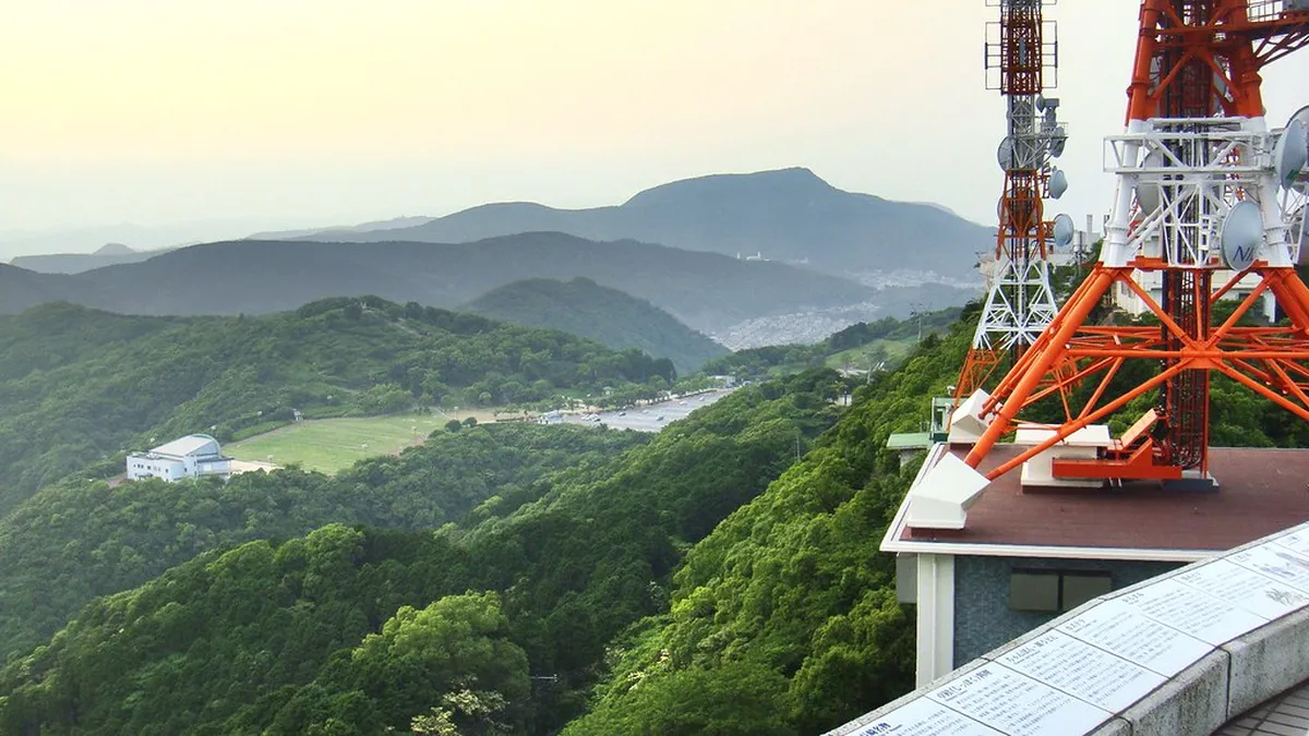 Mount Inasa
