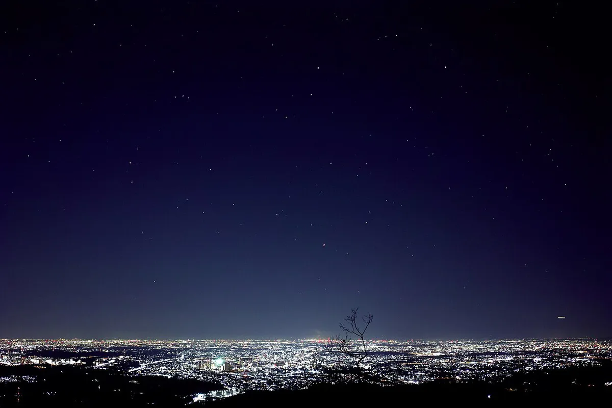 Open-air Beer Mount dining terrace overlooking Tokyo from Mount Takao, Japan — 2