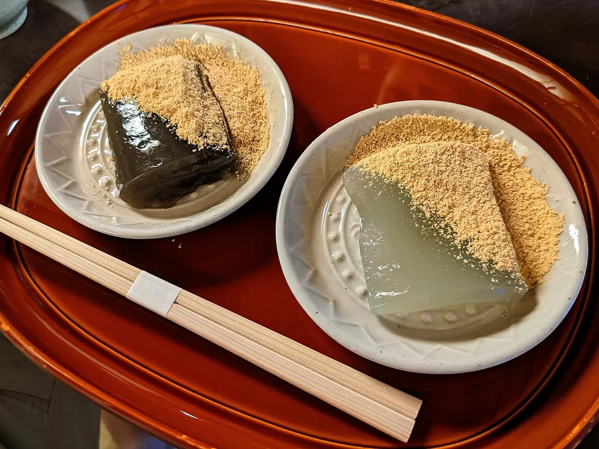 Senjuan Yoshimune warabimochi — 1