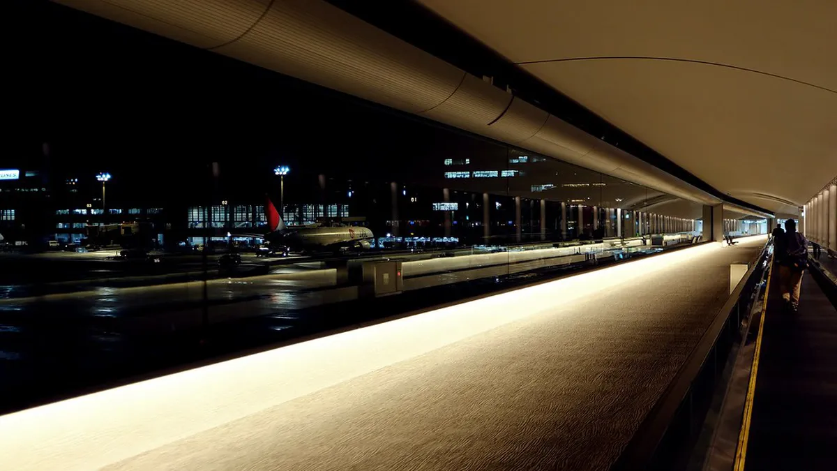 Narita Airport Guide: Terminals, Luggage, and 2026 Transit Tools in Tokyo