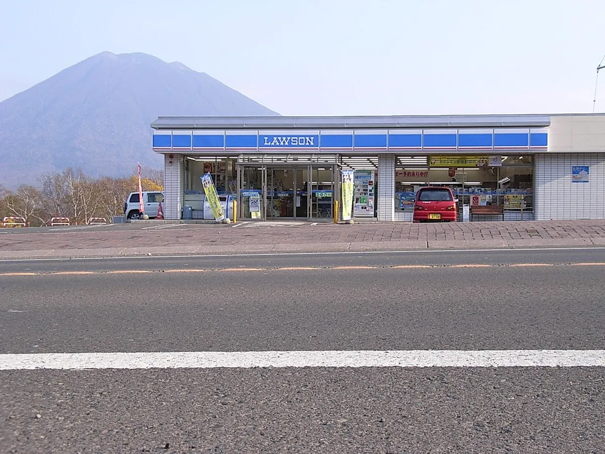 Convenience Store and Supermarket Hacks in Niseko