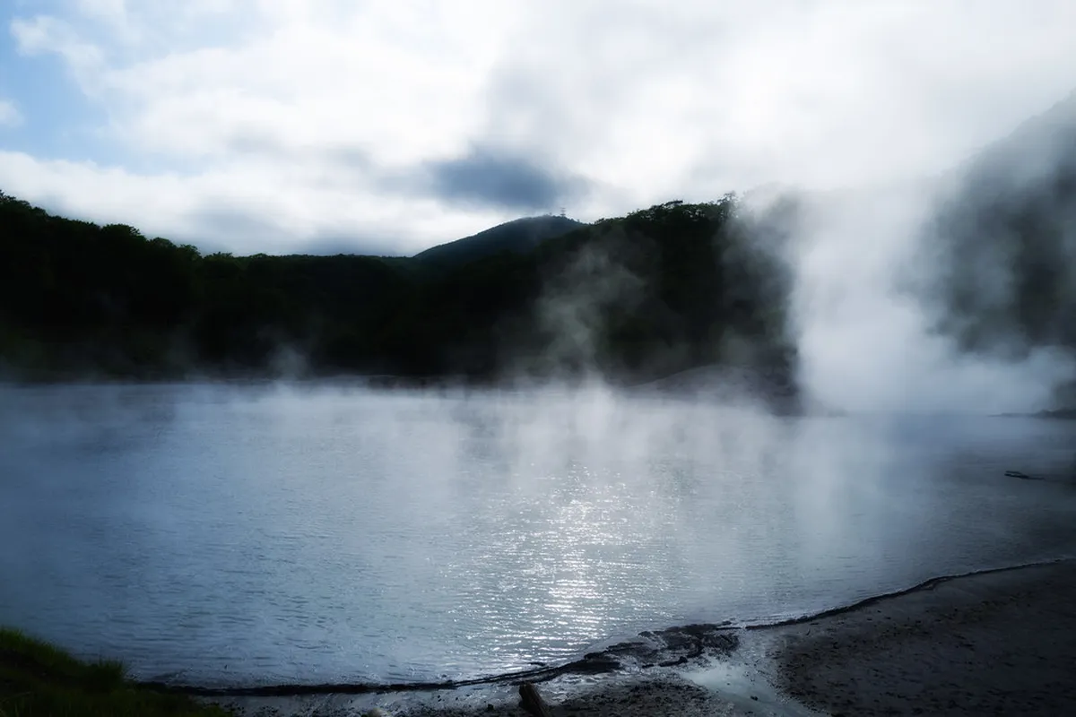 The Flavors of Hell and Heaven: Noboribetsu Sweets and Onsen Snacks Explained