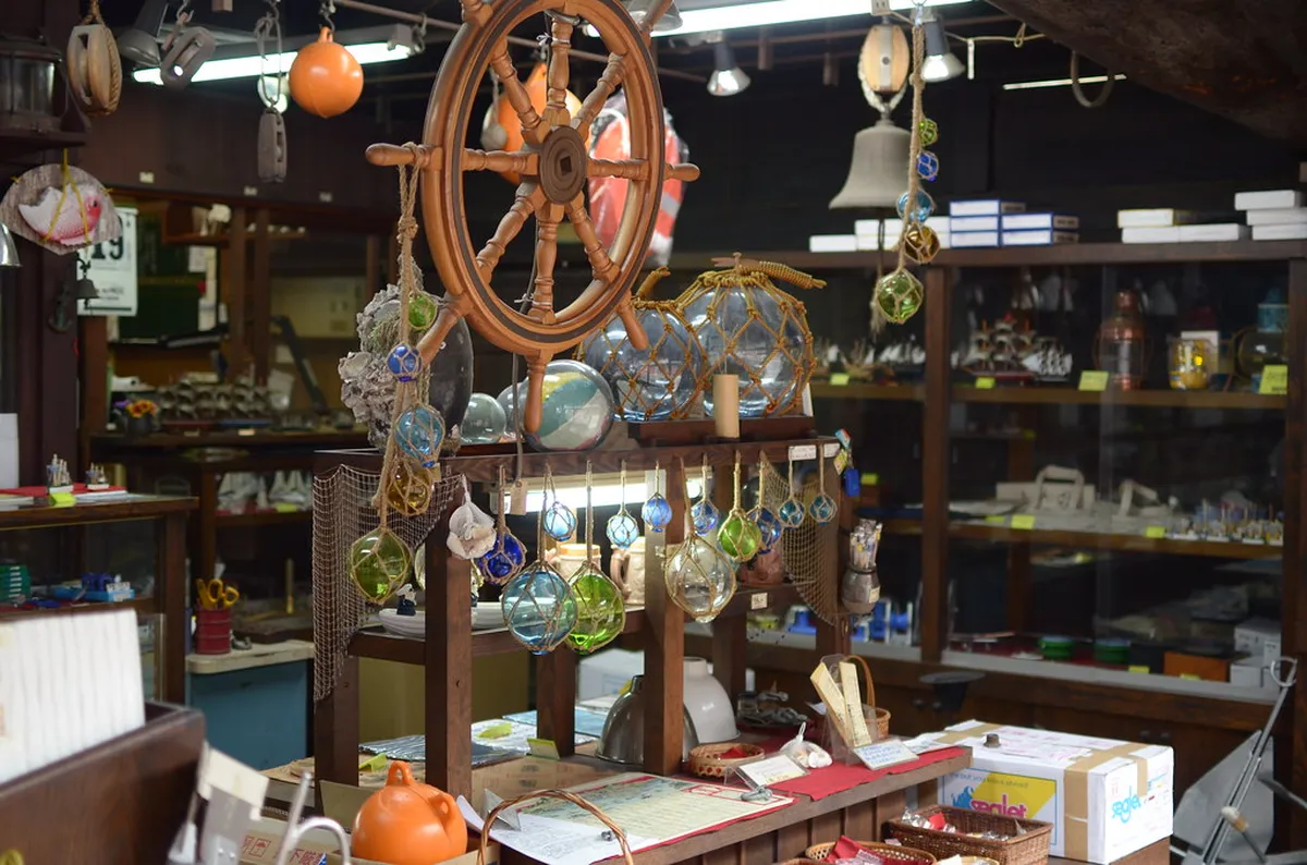 Essential Onomichi Dining Tips — a scene in Onomichi