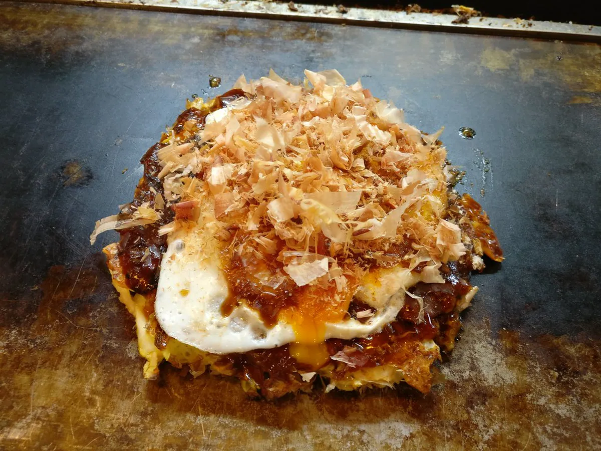 okonomiyaki Osaka — osaka takoyaki and okonomiyaki guide in Osaka, Japan