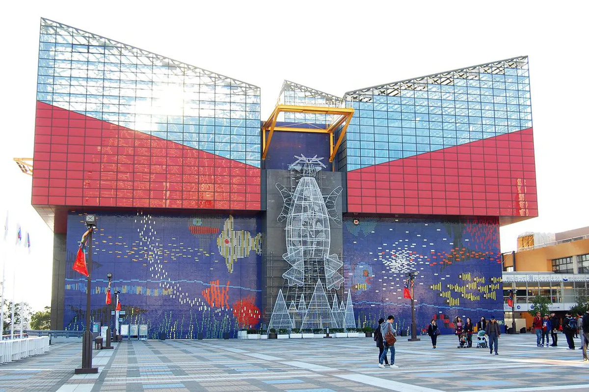 Osaka aquarium kaiyukan — osaka with kids in Osaka, Japan