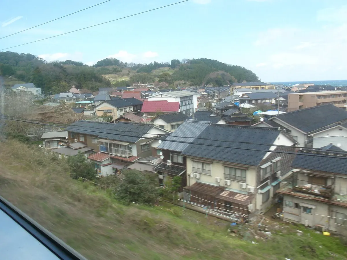 What to Skip in the San'in Region — a scene in San'In