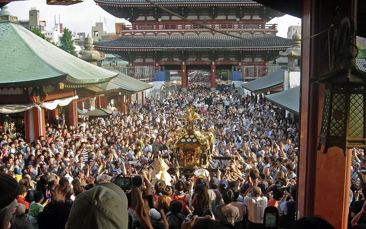 Mikoshi procession during Sanja Matsuri in Asakusa, Tokyo, Japan — 2