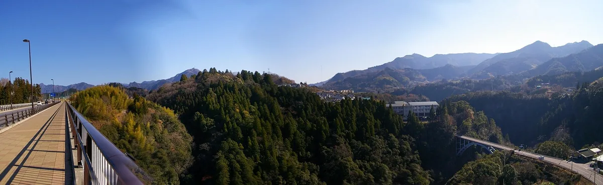 Takachiho town panorama.jpg