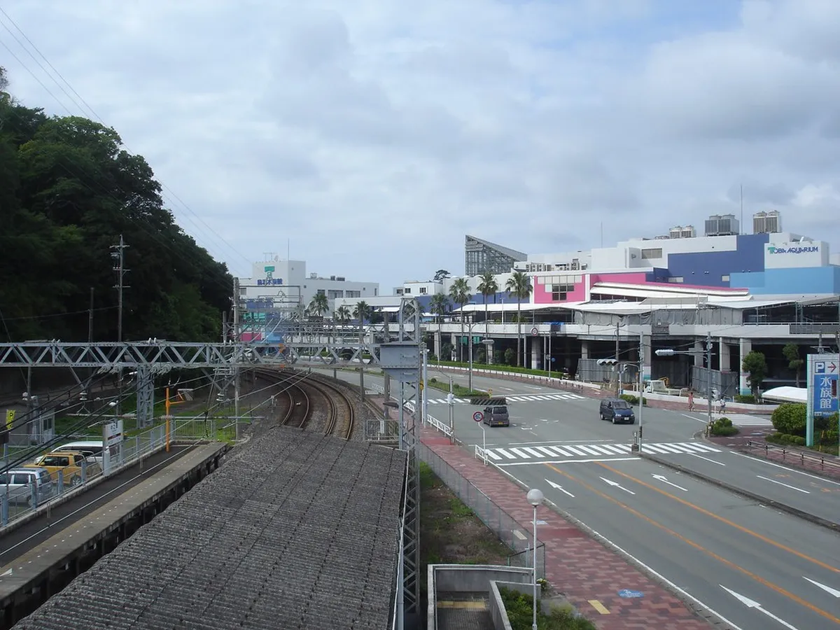 Toba Tekone-zushi vs Ordinary Sushi: What to Expect
