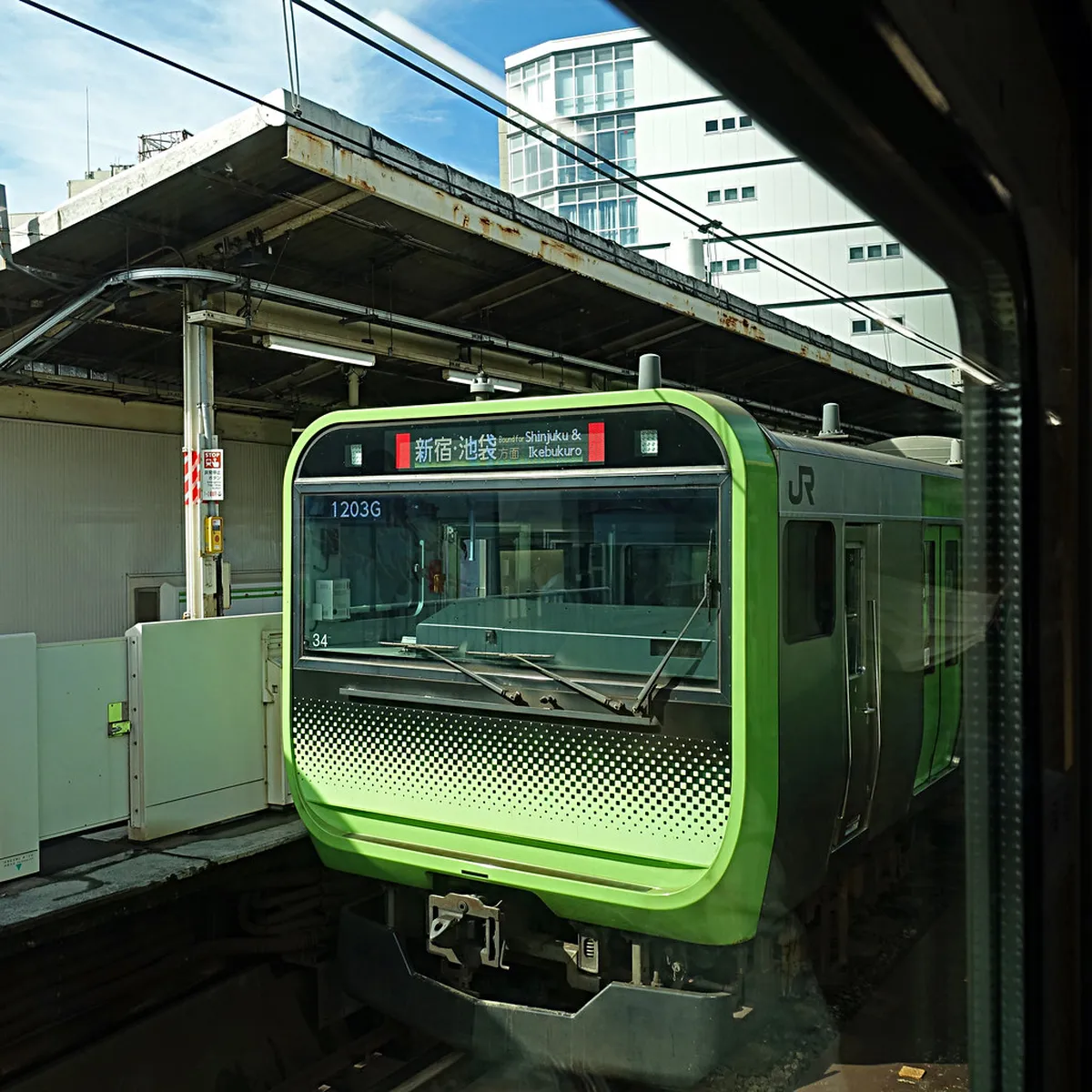 2026 Practical Guide: Tax-Free Rules, Cashless Payments, and Crowd Strategy in Tokyo