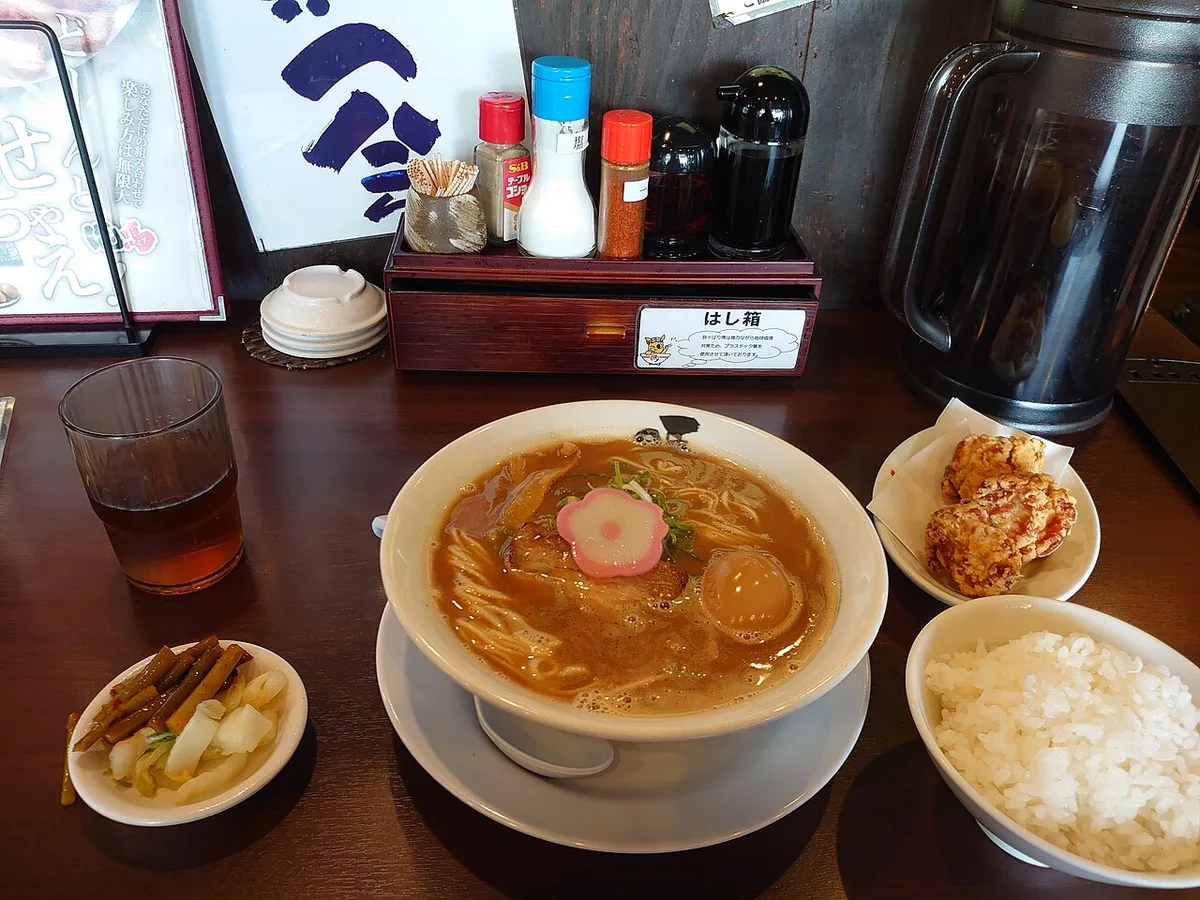 Wakayama ramen served with hayazushi pressed mackerel sushi and an egg, Japan — 1