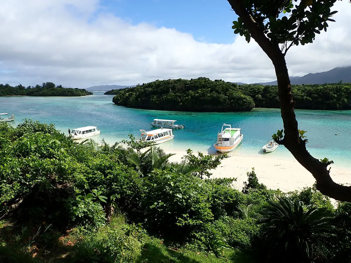 Kabira Bay Scenic in Ishigaki Island Okinawa