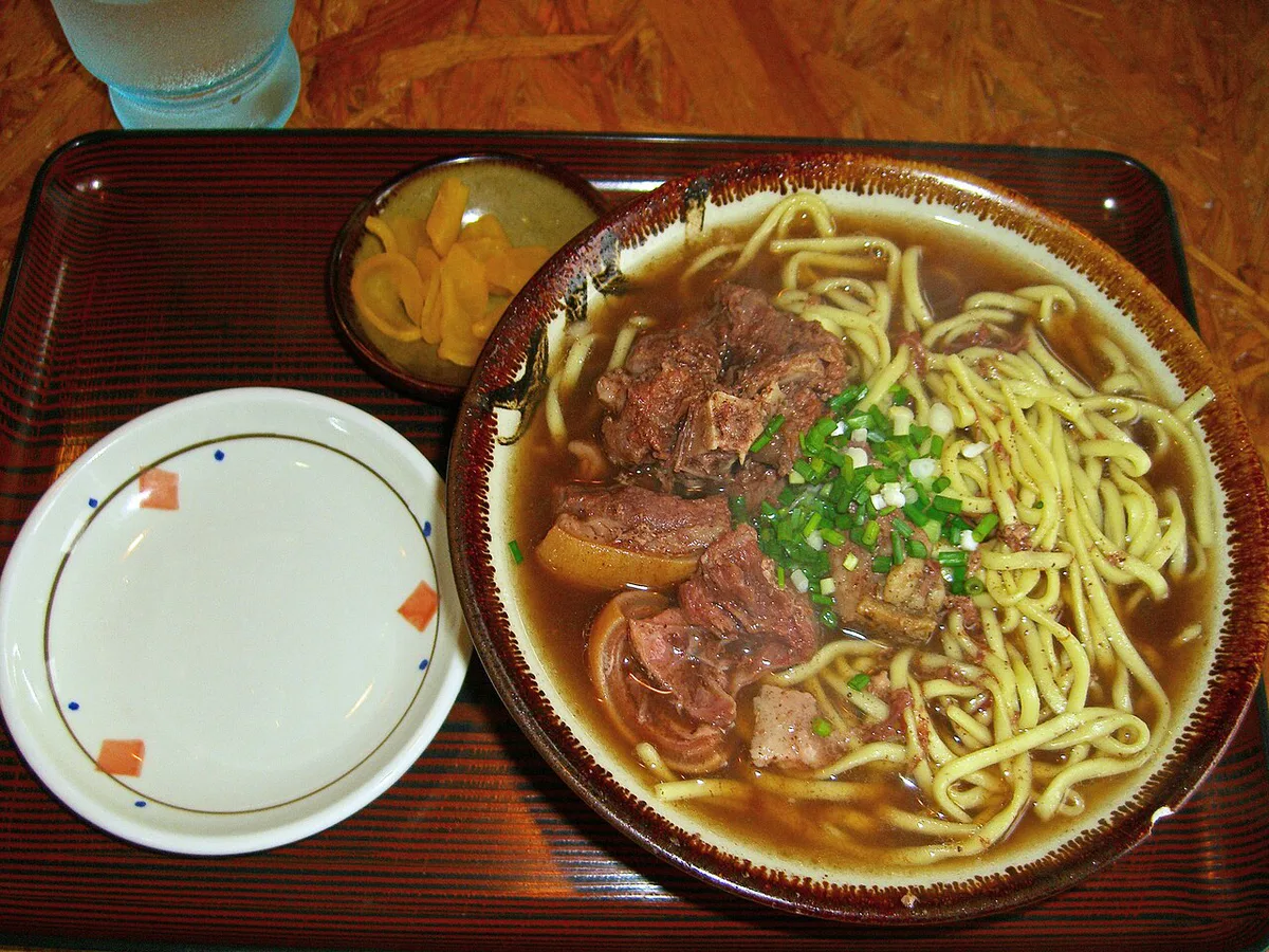 Bowl of Yaeyama soba with island pepper in Ishigaki — 2