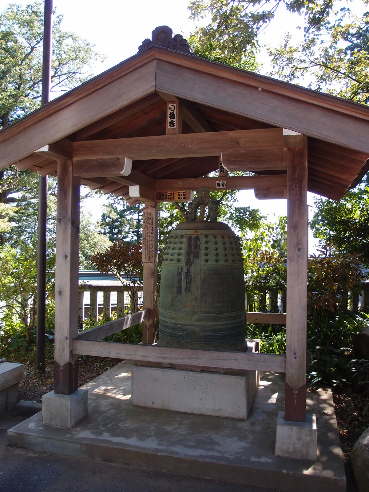 Yakuo-in Yuki-ji Temple @ Mount Takao, photographed along this Japanese food and travel route