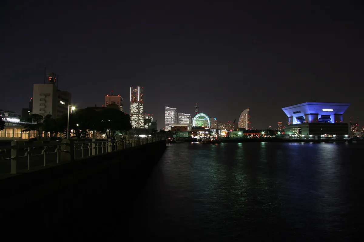 Yamashita Park seafront promenade with flowering trees and Yokohama Bay views in Japan
