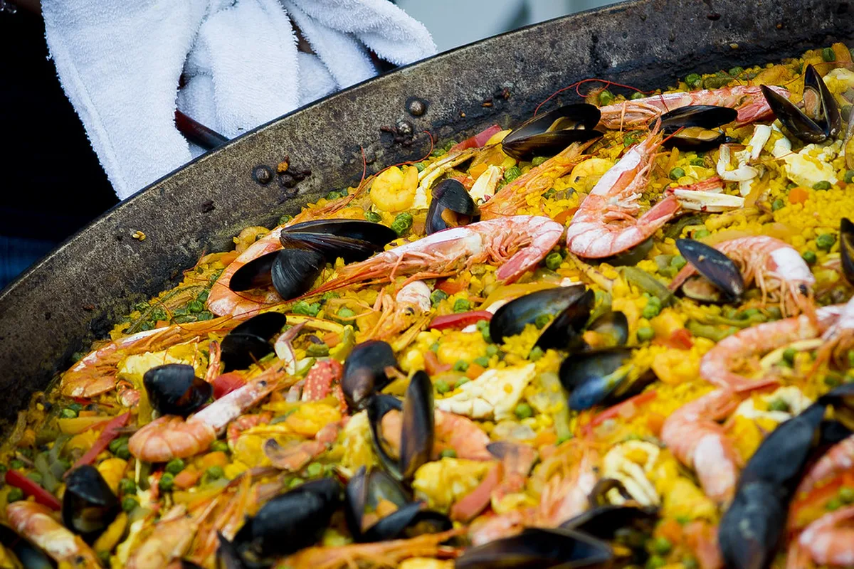 Essential Street Food Etiquette (The Do's) in Yokohama