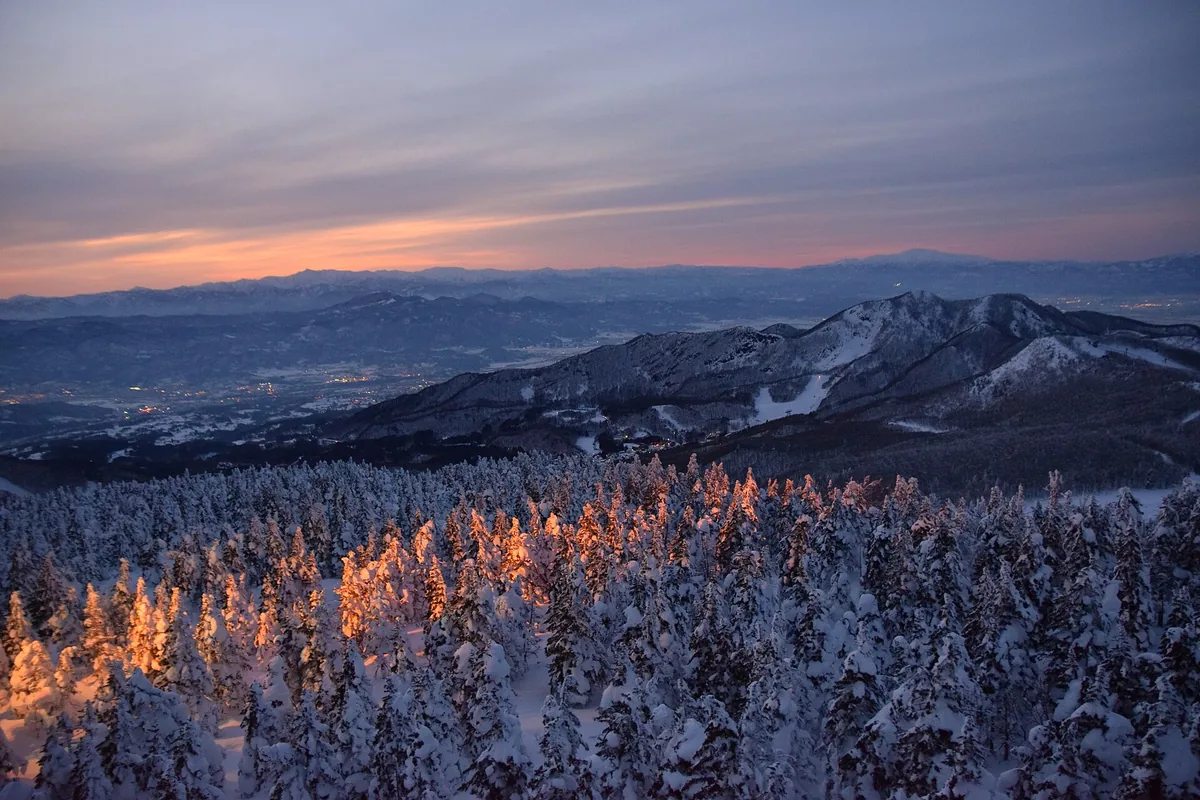 Zao onsen ski area (51842282082).jpg